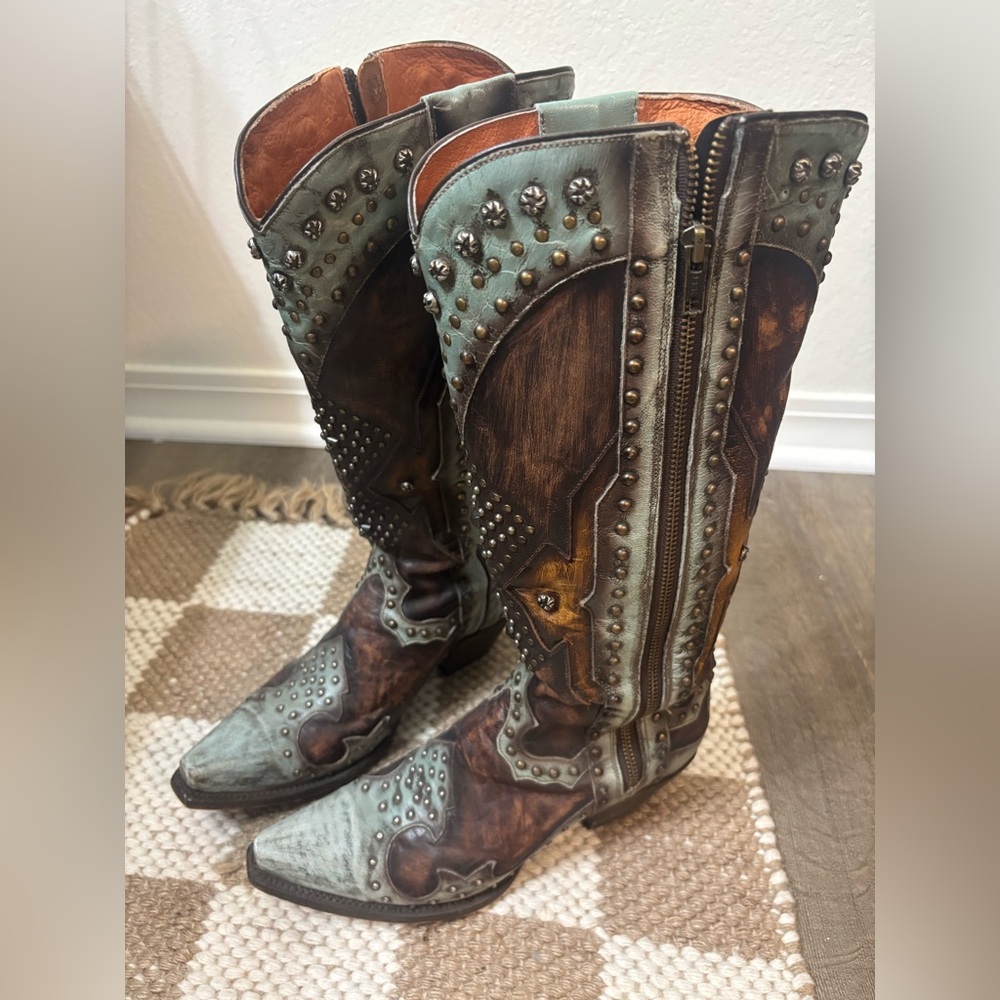 Natasha boots by Dan Post size 9